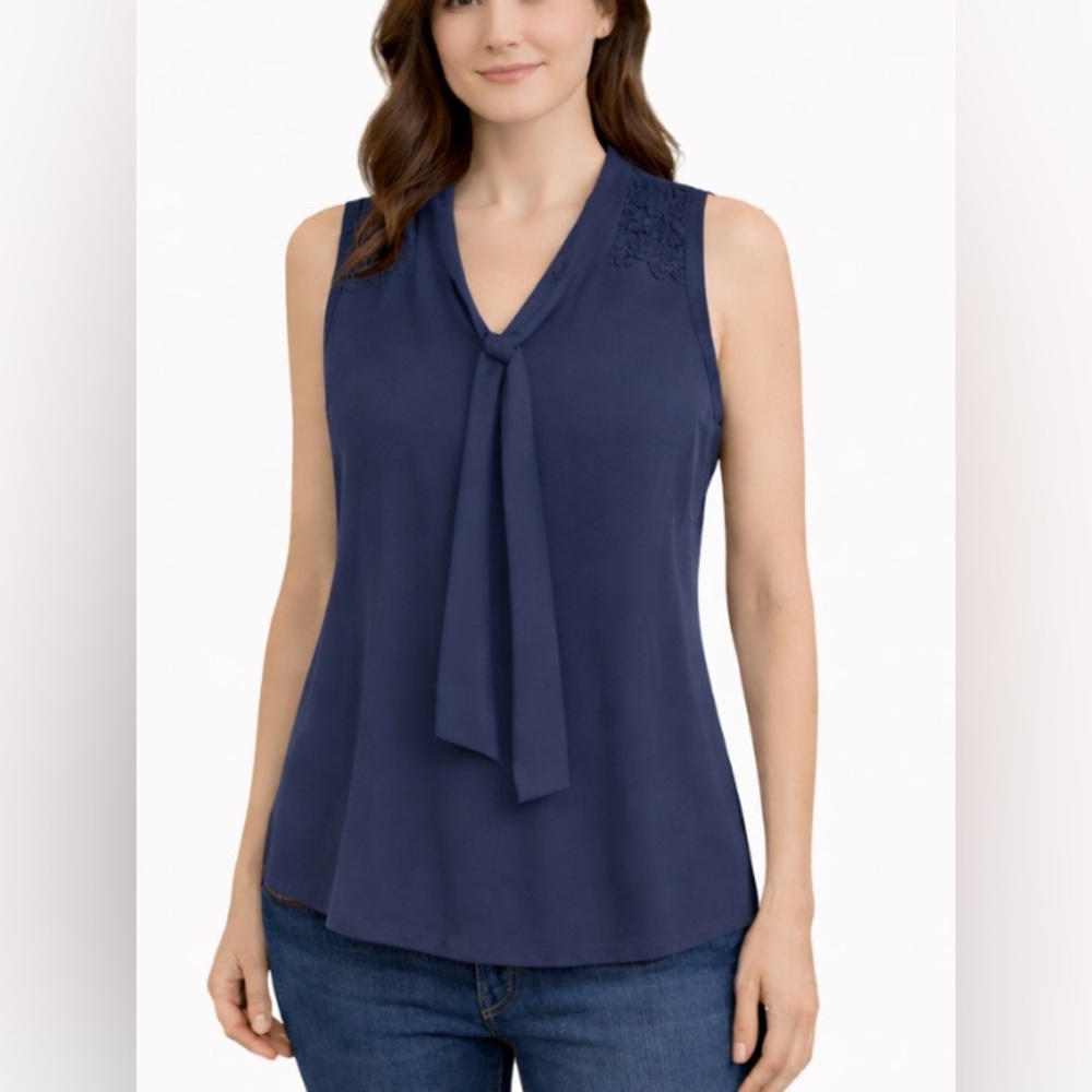Banana Republic Navy Lace Shoulder Sleeveless Blouse – Size S (NWT)